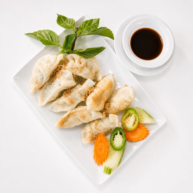 A9. Dumpling Crispy or Steamed - Bánh Xếp Chiên & Hấp.
