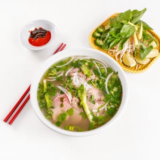 P5. Rare Steak & Brisket - Tái Nạm (M)