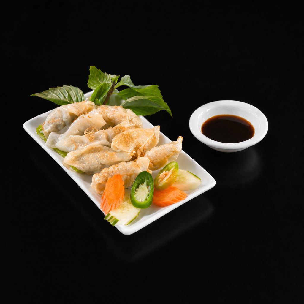 A6. Dumpling Crispy or Steamed - Bánh Xếp Chiên & Hấp.