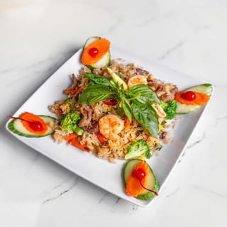 C10. Combo Stir Fried Rice - Cơm Chiên Thập Cẩm