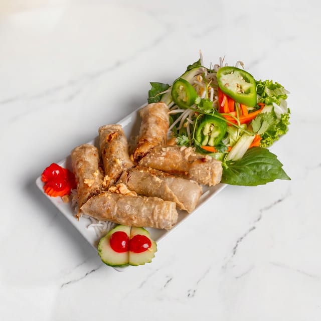 A9. Snow's Crispy Egg Rolls - Chả Giò.
