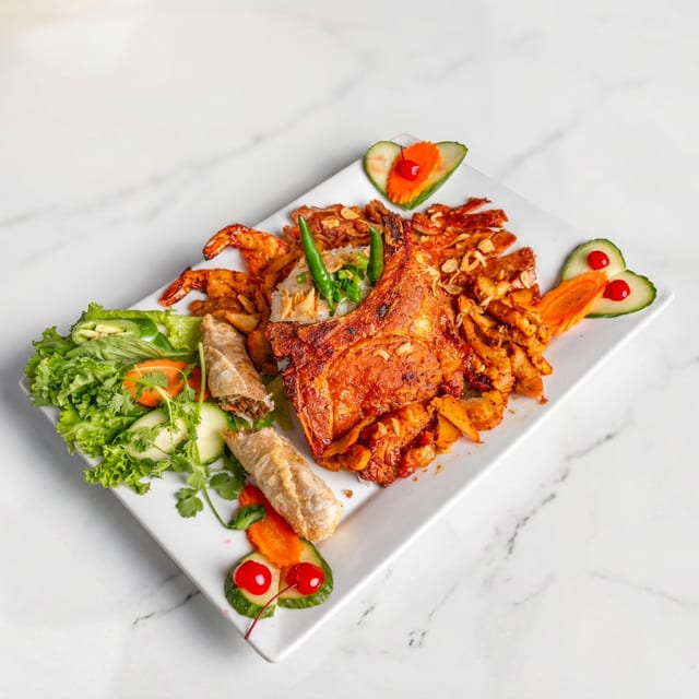 C7. Rice Medley - Cơm Đặc Biệt.