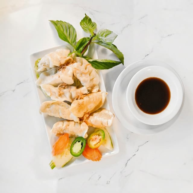 A6. Dumpling Crispy or Steamed - Bánh Xếp Chiên & Hấp.