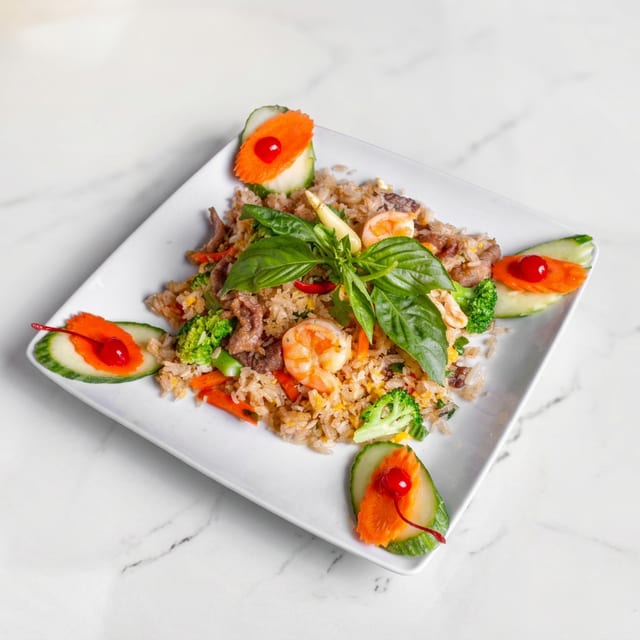 C10. Combo Stir Fried Rice - Cơm Chiên Thập Cẩm.