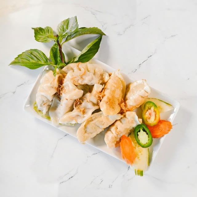 A6. Dumpling Crispy or Steamed - Bánh Xếp Chiên & Hấp.