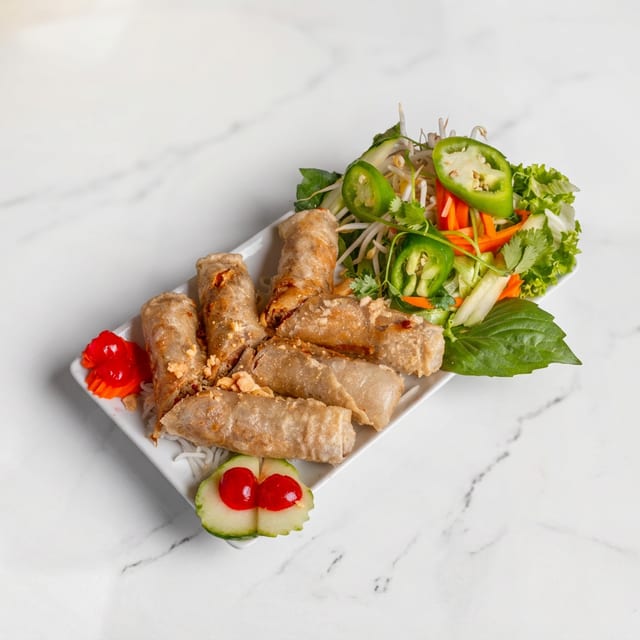 A5. Snow's Crispy Egg Rolls - Chả Giò.