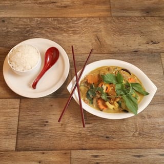 S11. Snow's Curry - Cà Ri