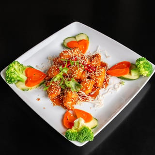 S1. Sesame Chicken - Gà Mè